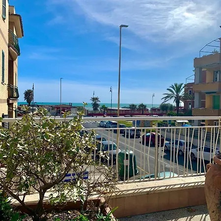 Le Vele Lido di Ostia